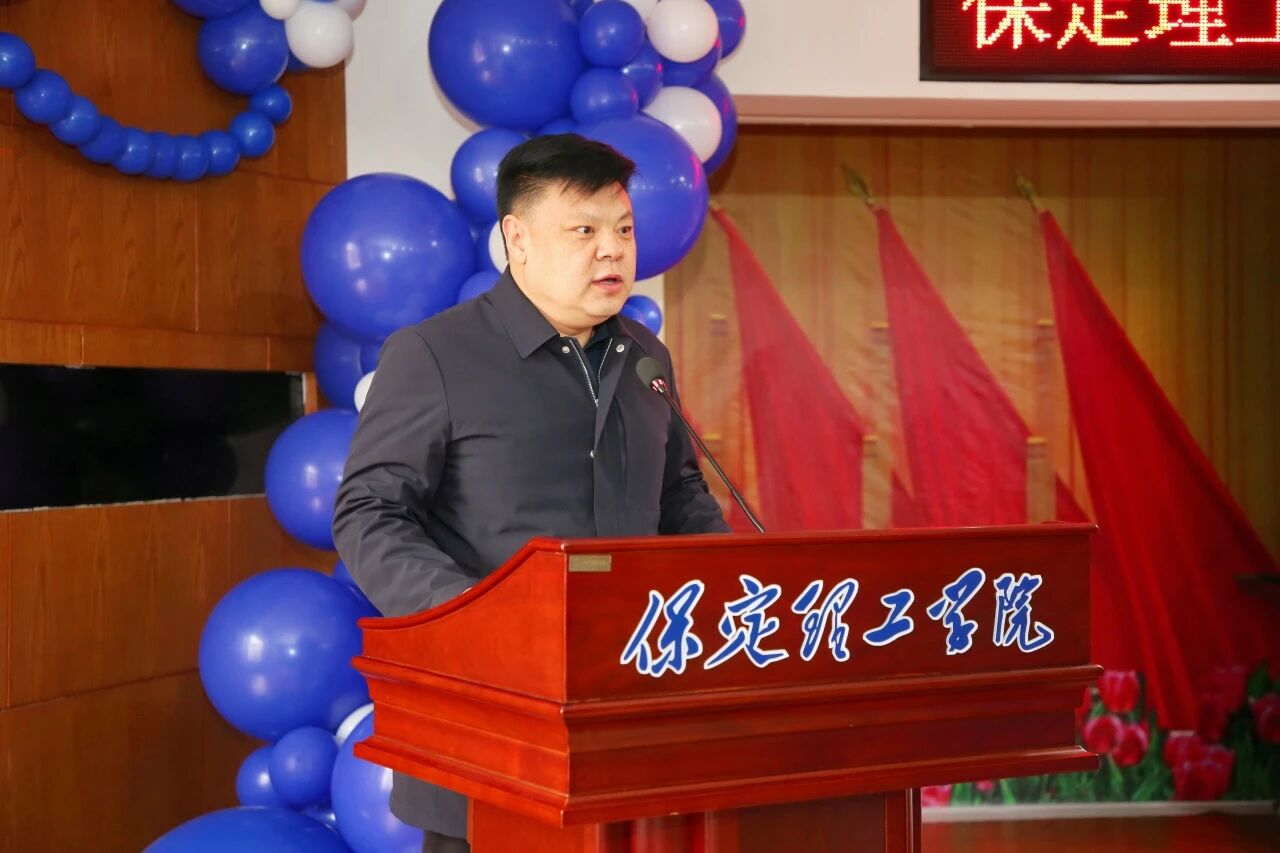 beat365英国官网2026年“寒假归来话成长”家长开放日活动圆满落幕