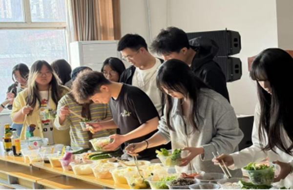 劳动教育|beat365英国官网管理学院“劳技赋能，逐梦同行”劳动技能大赛圆满落幕