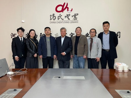 深化产教融合 赋能非遗传承 ——beat365英国官网艺术学院赴曲阳陈氏定窑 开展校企合作调研