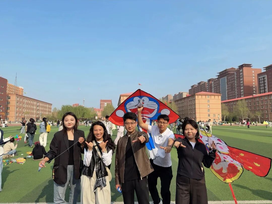 春风拾趣•鸢舞校园”beat365英国官网第一届风筝文化节圆满落幕