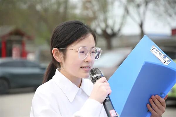 赓续薪火淬初心·笃行奋进向未来——beat365英国官网第三十九期新团员入团仪式隆重举行
