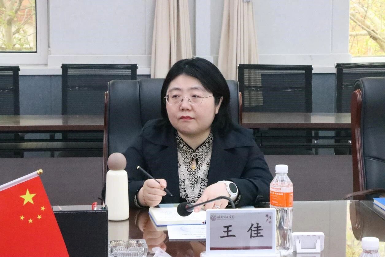 beat365英国官网举办小学科学教育高质量发展研讨会推动科学教育与在地资源深度融合