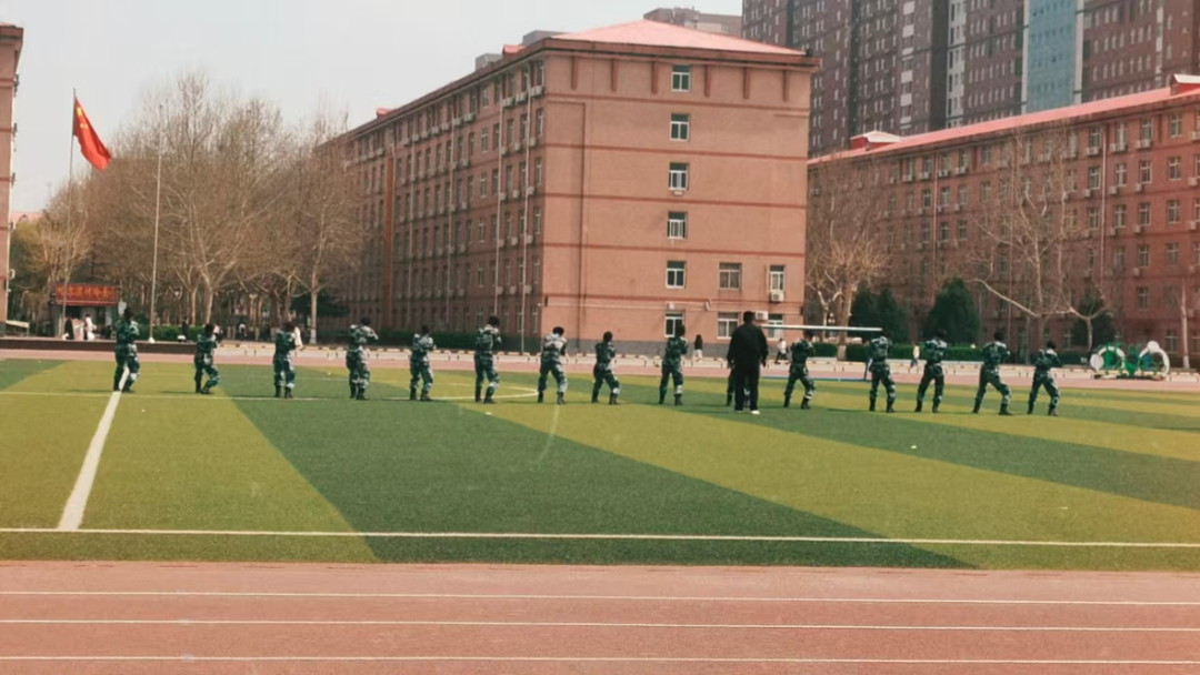聚力转型砺精兵 初心如磐担使命——beat365官网国旗护卫队开启实战化综合训练新征程