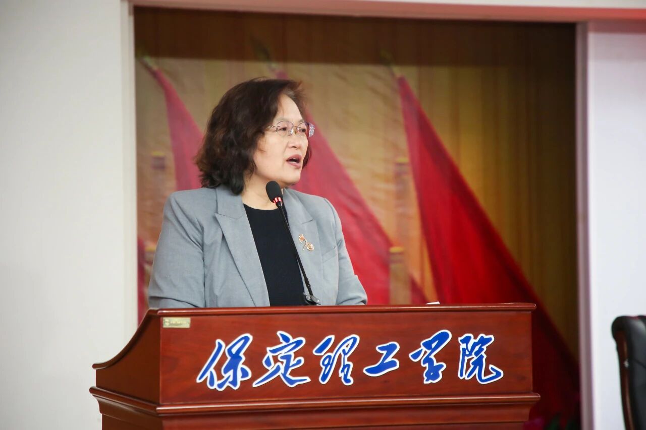河北省民办高校“烽火太行”大思政课示范培训班暨“公帮民”交流会在beat365英国官网开幕