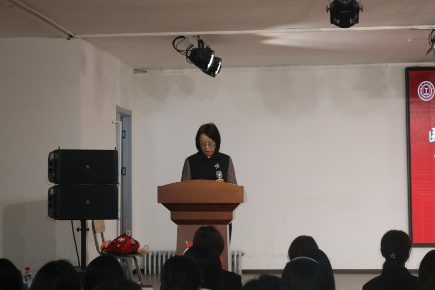 【医校携手，急救同行】保定东篱医院走进beat365英国官网应急救护科普活动