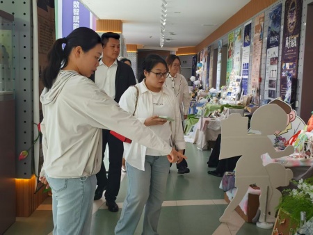 校际交流促发展 调研学习共提升——beat365英国官网艺术学院赴河北传媒学院开展专业调研