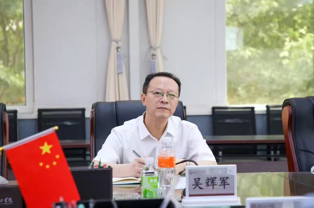 beat365英国官网与国家广播电视总局人才交流中心签约合作 共建教学实习基地