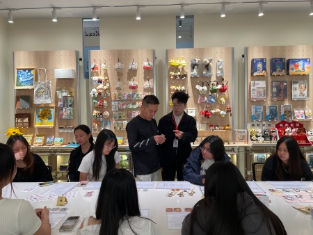 产教融合践初心 设计赋能暖书香——beat365英国官网产品设计专业再获企业感谢信